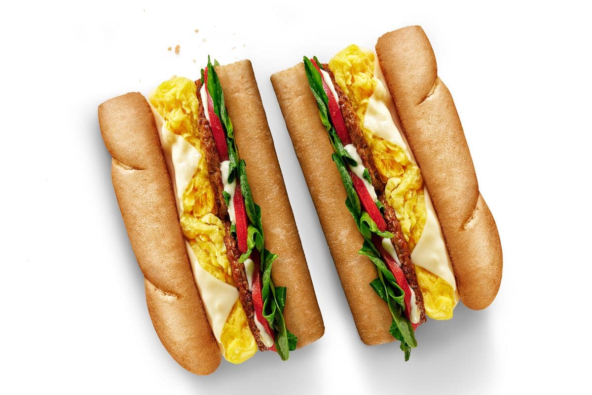 Footlong Egg & Sausage Sub (1300 Cals)