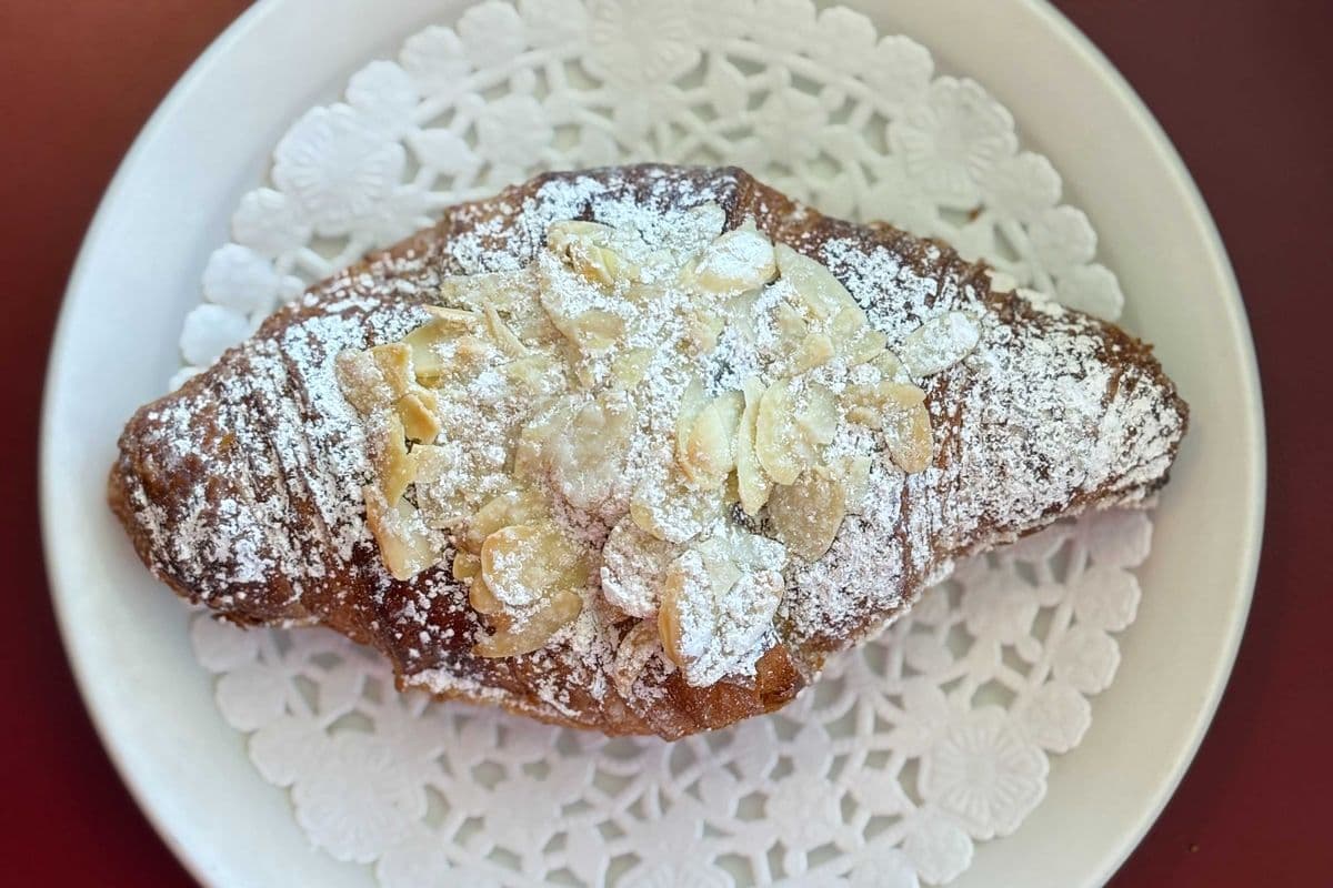 Almond croissant