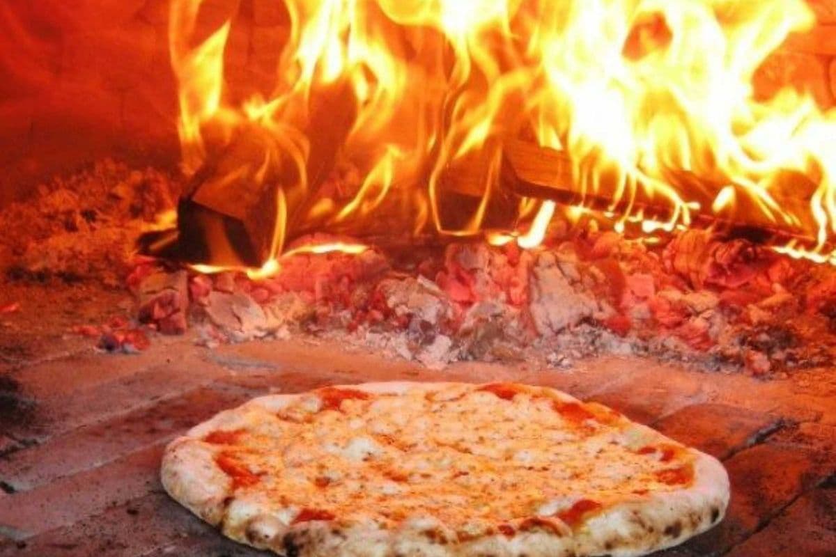 Large 16" Pizza al Formaggio (Cheese)