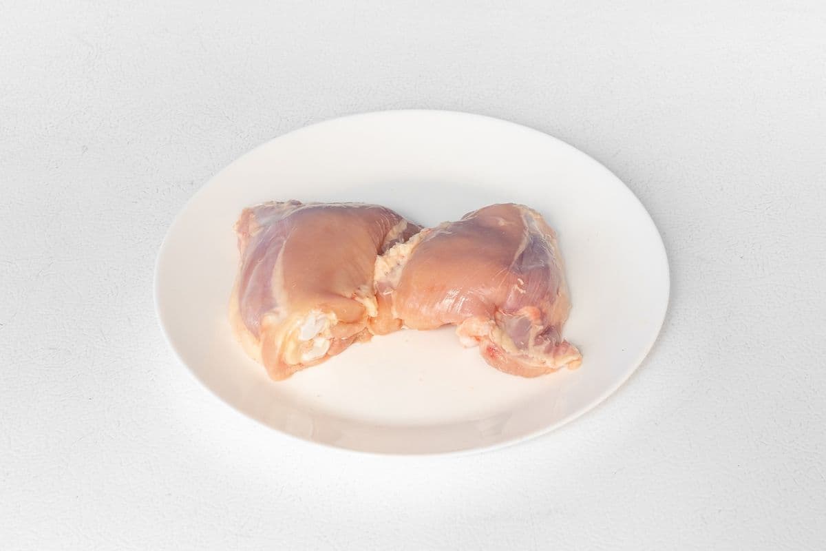 Chicken Thighs (1 lb)