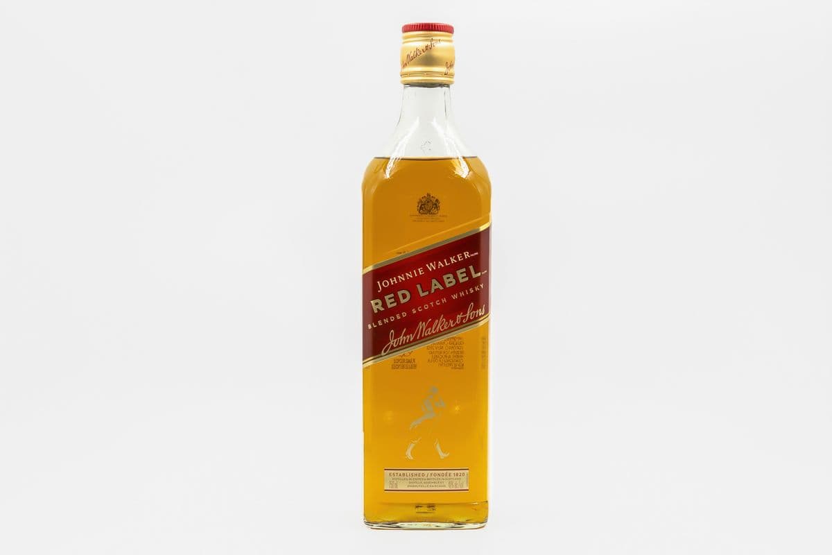Johnnie Walker Red Label (1 x 750 ml)
