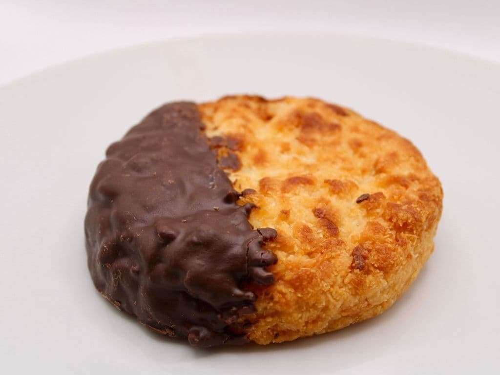 Coconut Macaroon