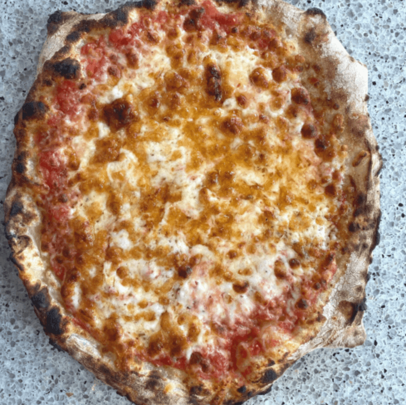 The New Yorker Pizza