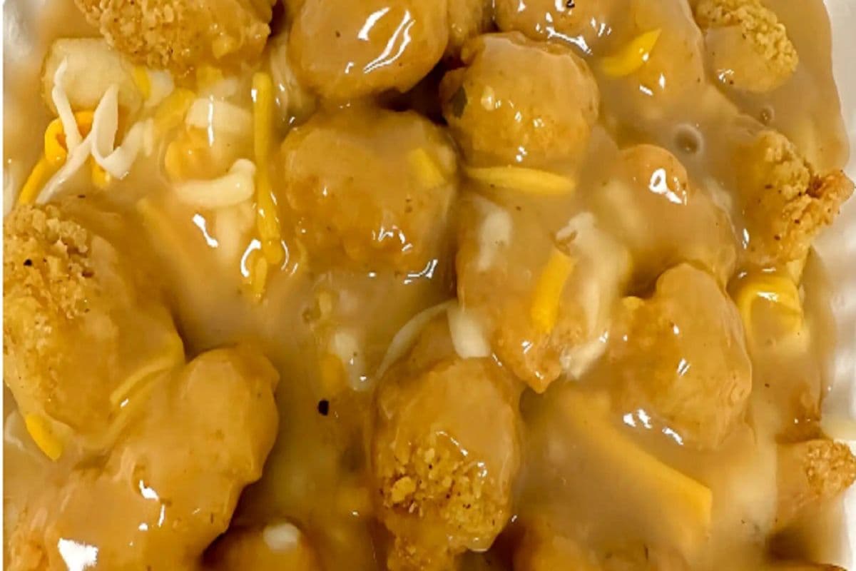 Popcorn Chicken Poutine