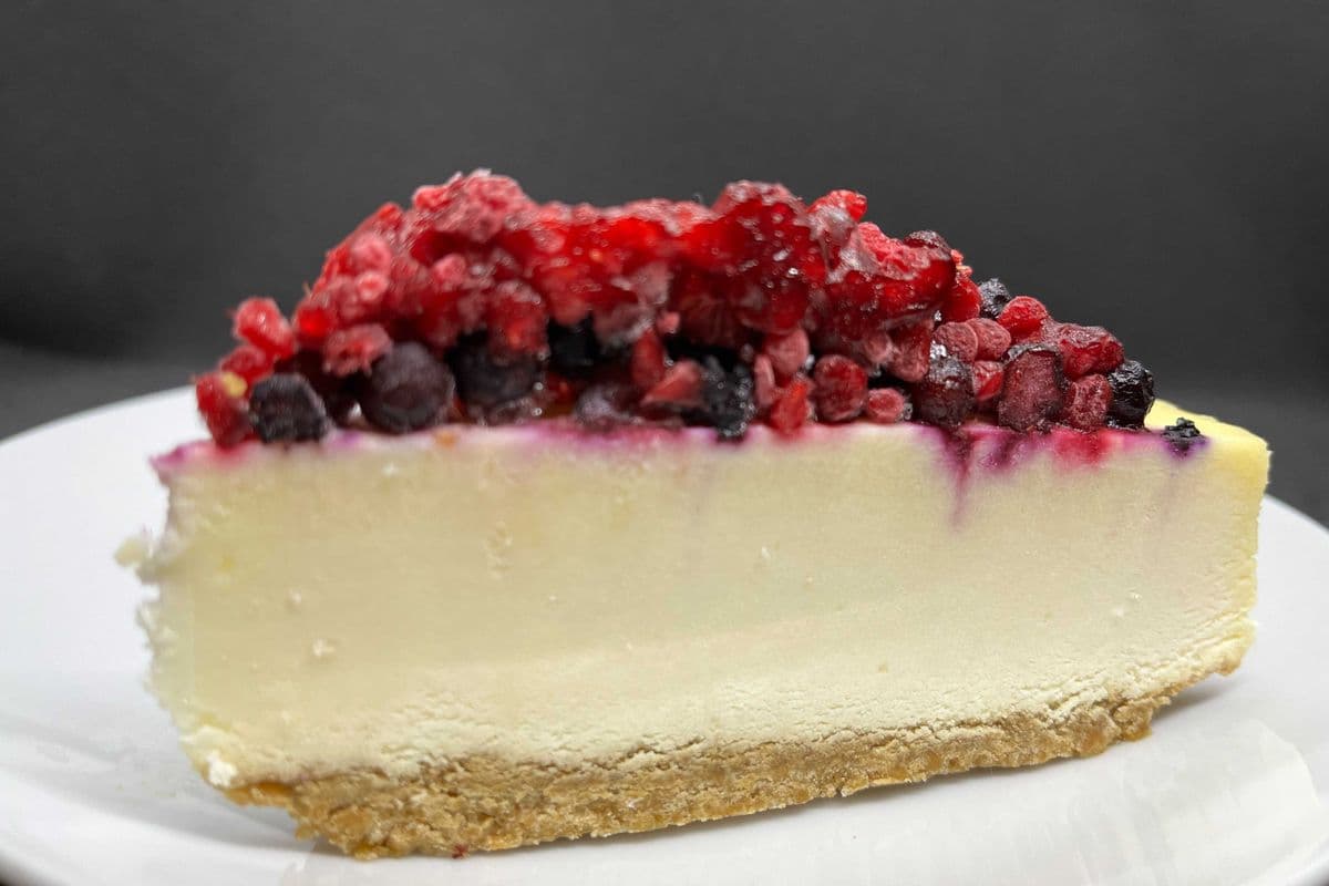 Very Berry Cheesecake (Gluten Free)