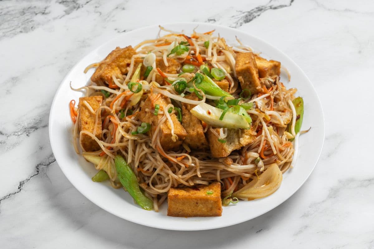 7. Vina Pad Thai
