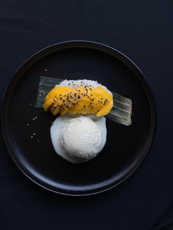 Coconut Sticky Rice with Mango
