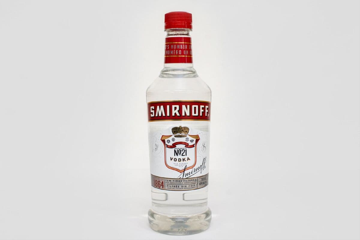 Smirnoff Vodka (1 x 750 ml)