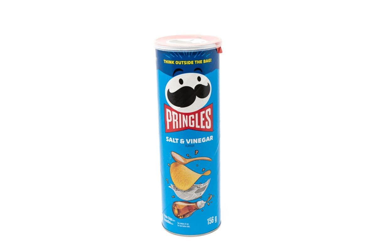Pringles Salt and Vinegar (140-160g)