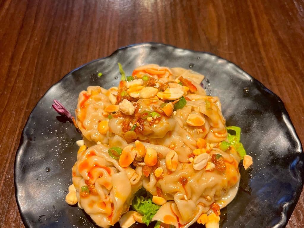 Szechuan Chili Oil Wontons (6 pc)