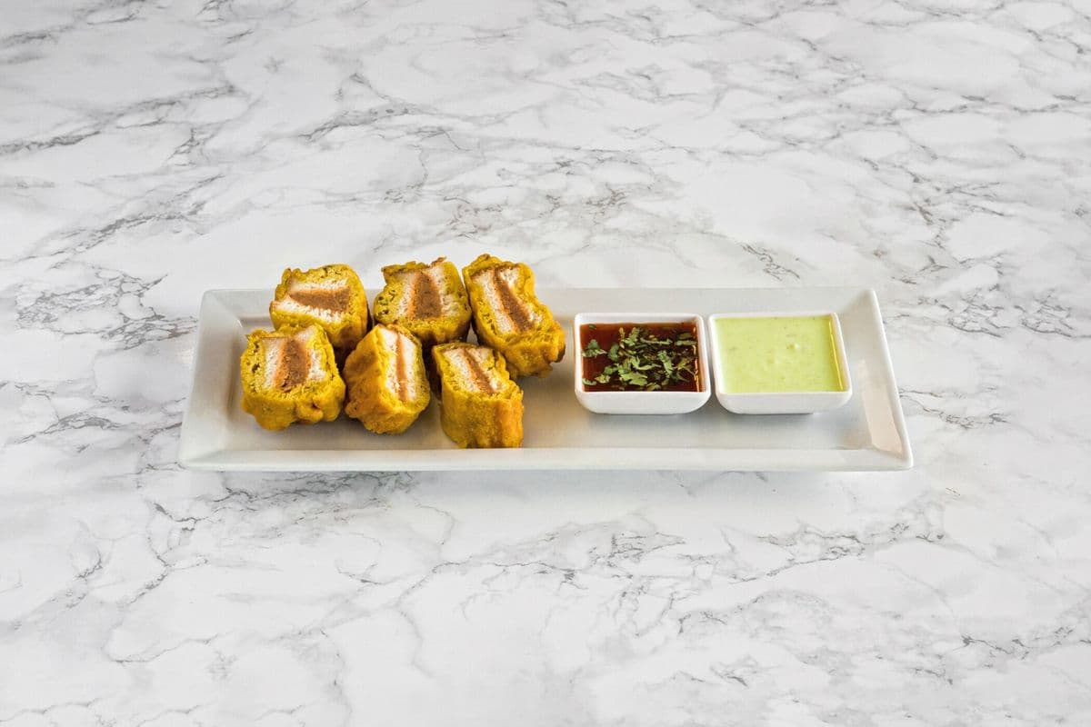 Bread Pakora (1 pc)