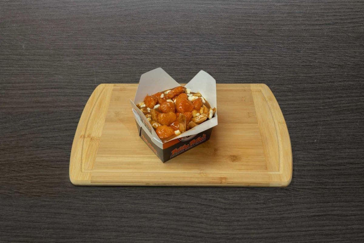 Buffalo Chicken Poutine