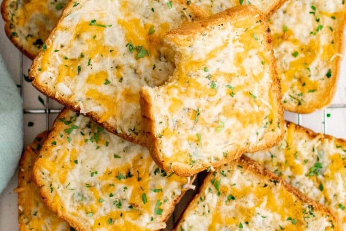 Cheese Toast (Two Pieces)
