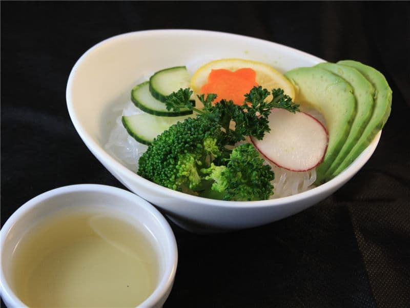 Avo & Veg Sunomono