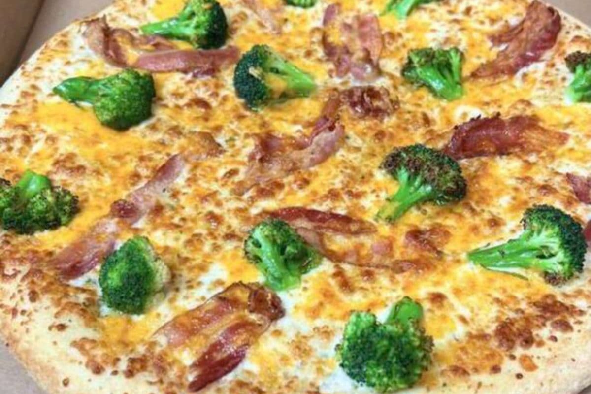 Extra-Large Broccoli Cheddar Pizza