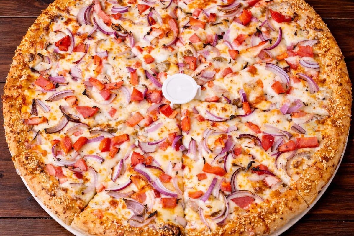 1. Donair Delight Pizza -10" Small