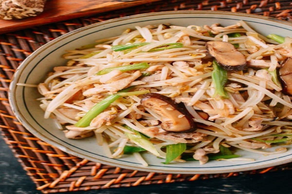 Chicken Chow Mein (Bean Sprout)
