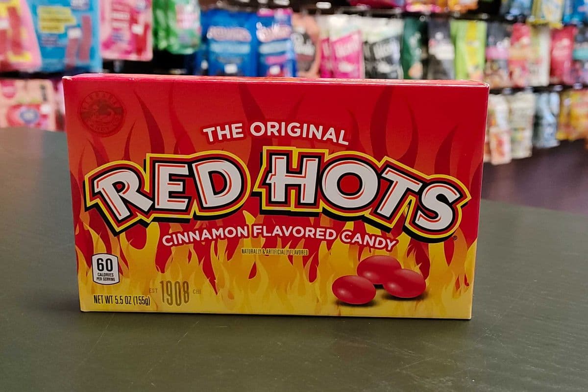Red Hot Cinnamon Flavored Candy Theater Box (155g)