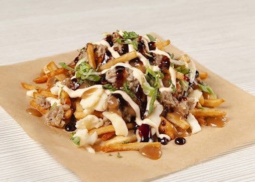 Poutine porc effiloché - grande / Pulled Pork Korean Poutine - Large