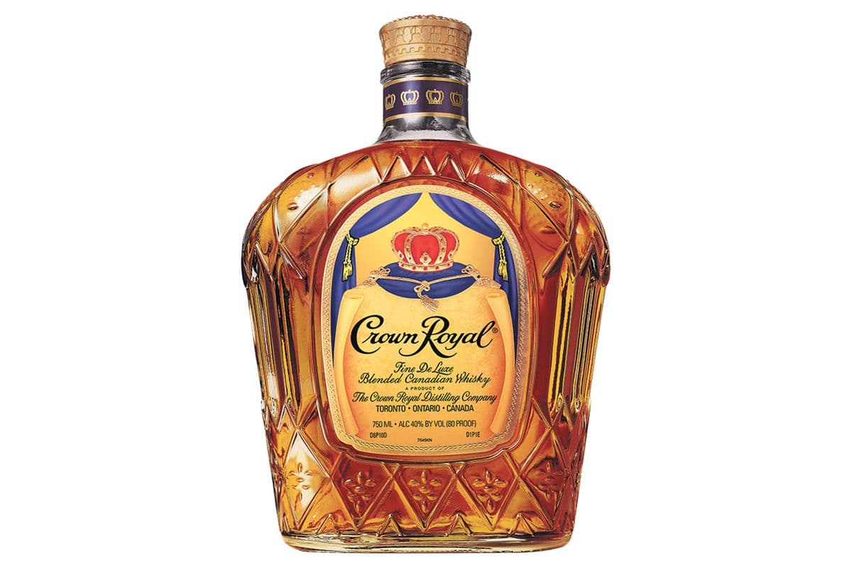 Crown Royal Whisky (750 ml)