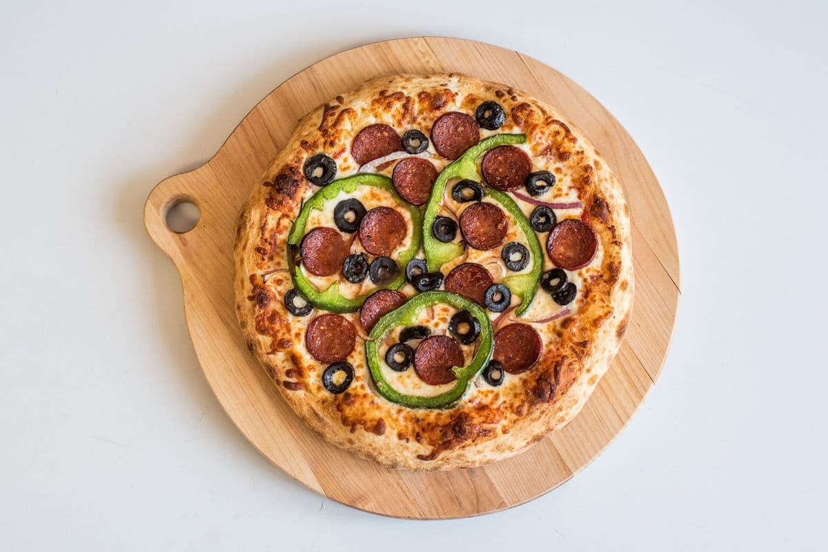 1 Pizza spécial sema (8")/ 1 Sema special pizza (8")