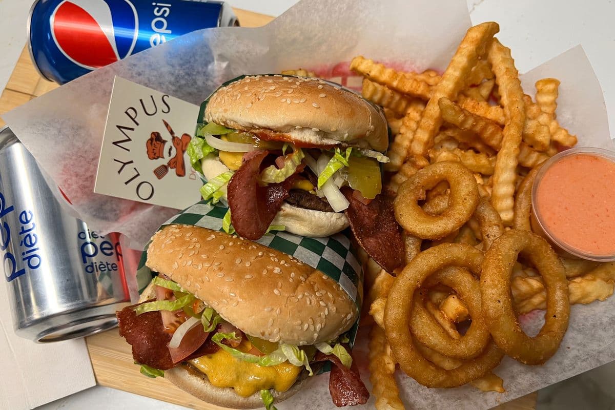 Bacon cheeseburger