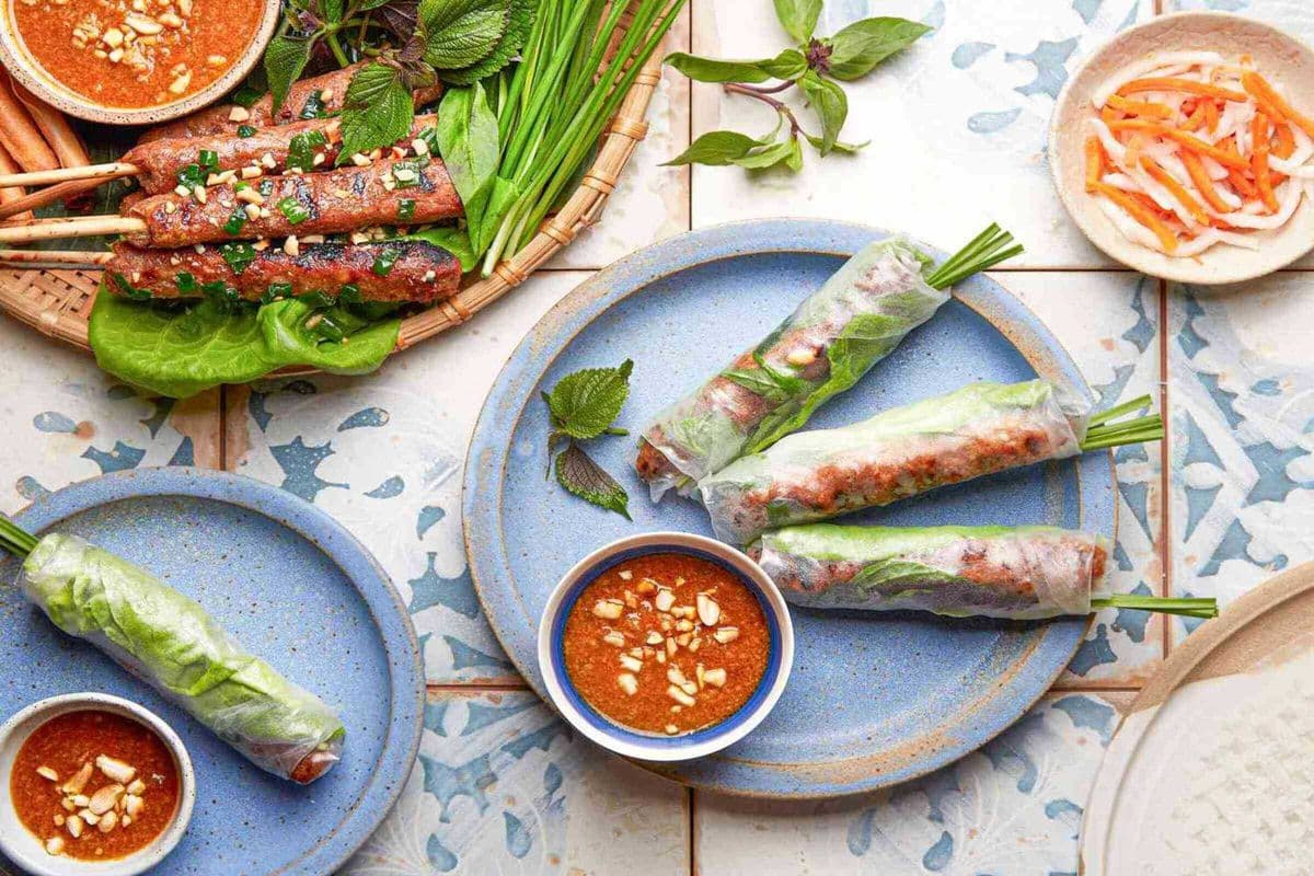 SP 03. Goi Cuon BBQ ( 2 Fresh Rolls BBQ) (2 pieces)