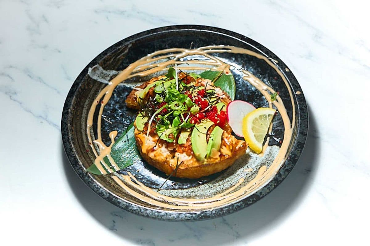 Sushi Pizza Salmon