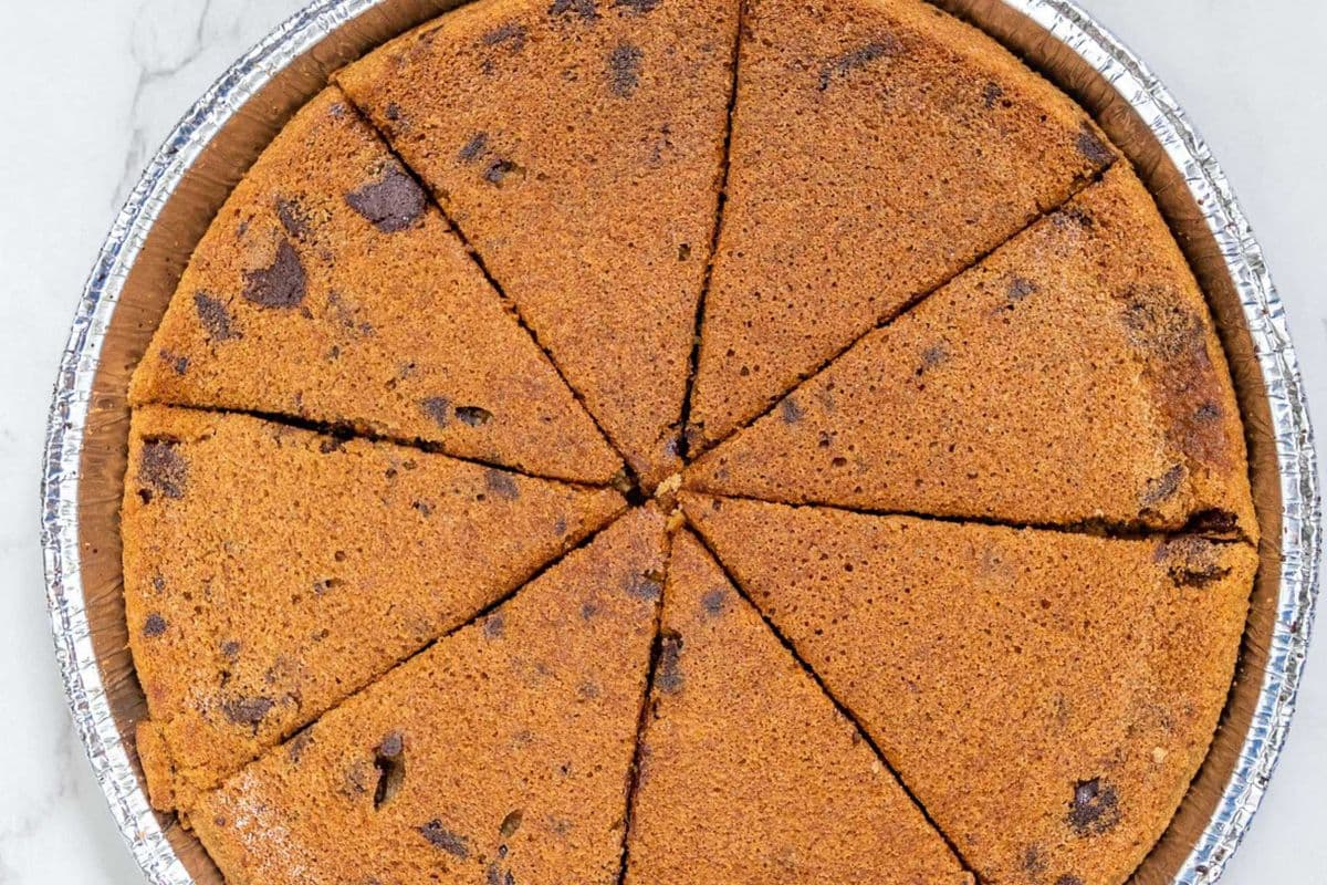 Mega Chocolate Chip Cookie (8 Slices) 8" diameter