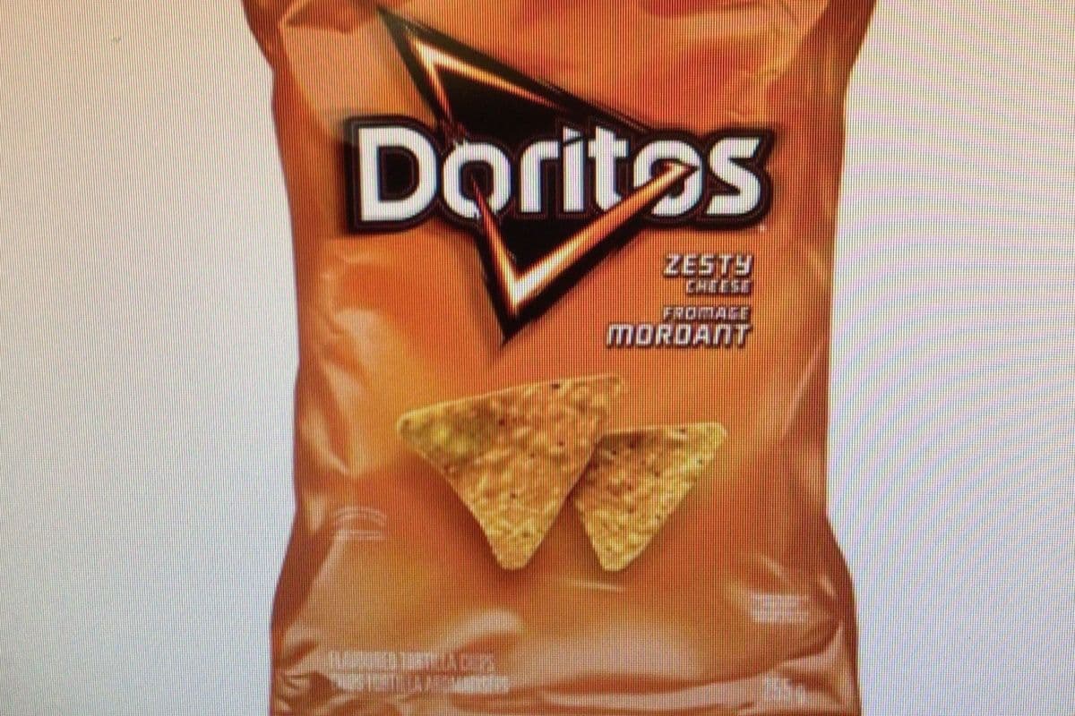 Doritos Fromage Mordant (235 g) / Doritos Zesty Cheese (235 g)