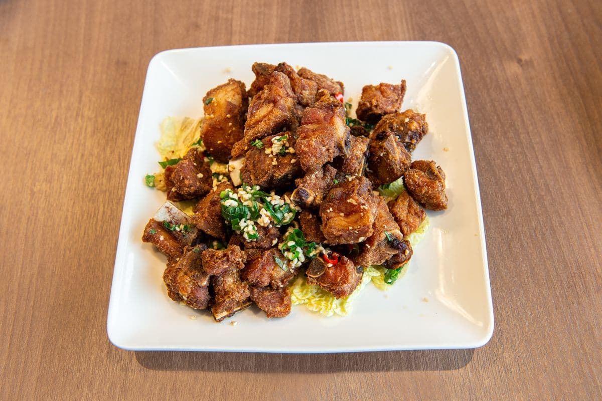 Wok Fried Spareribs with Salt and Hot Pepper 椒鹽排骨