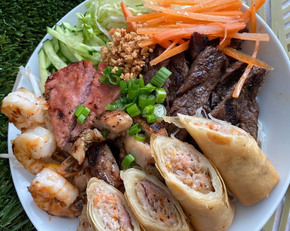 VB9. Supreme Grilled Combinations