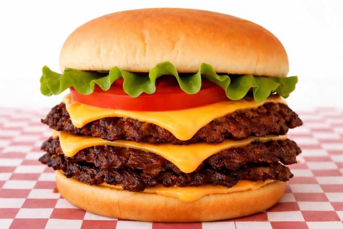 Triple Cheeseburger