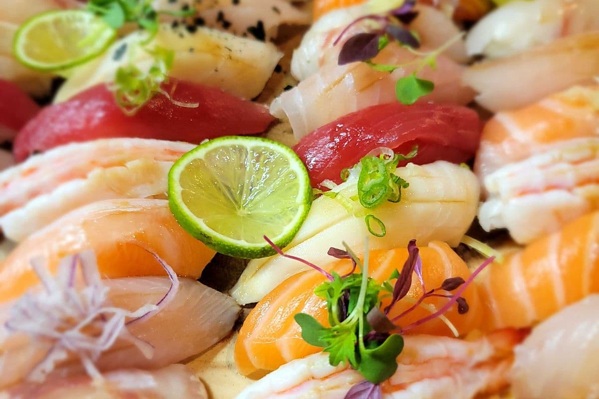 Sushi set (30pcs)