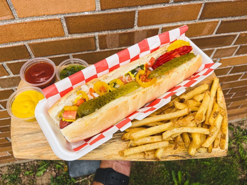 Frank's Chicago Dog
