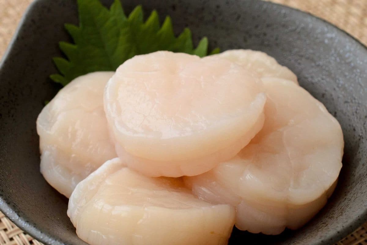 Scallop Sashimi (5pcs)