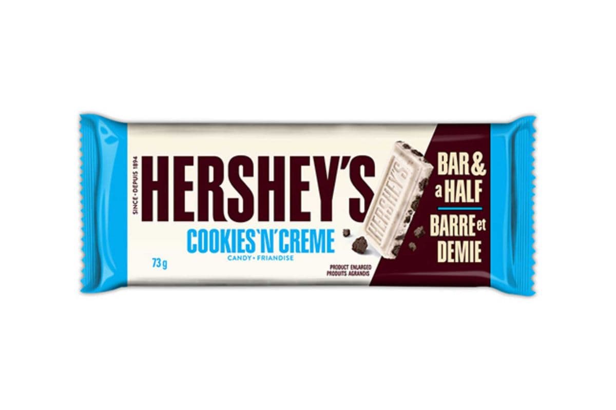 Hershey's Cookie N Cream Bar & a Half (73 g)
