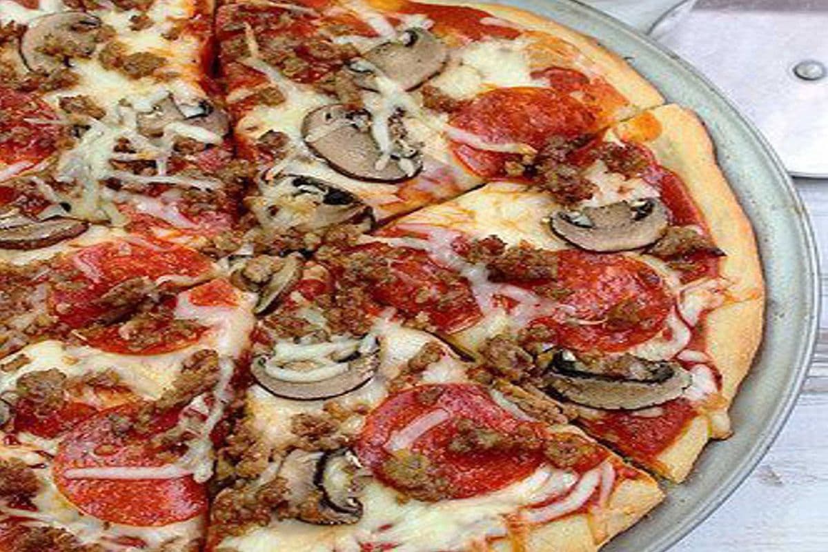 14. 10" Small Mushroom Sausage Pizza