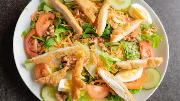 Crispy Chicken Salad