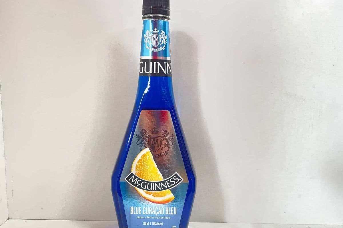 Mcguinness Blue Curacao (1 x 750 ml)