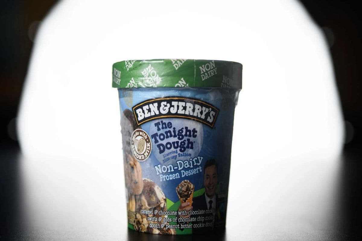 BEN& JERRY'S (THE TONIGHT DOUGH) ICECREAM (473ML) (480 Cal)