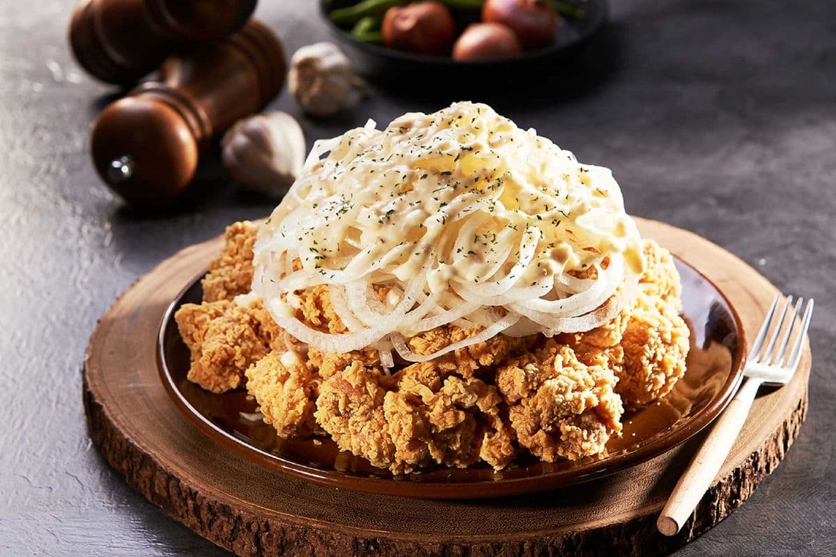 1. Snow Onion Boneless Chicken