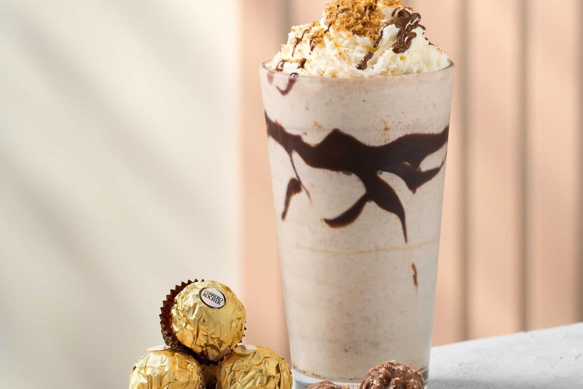 FERRERO ROCHER SHAKE (16 Oz )