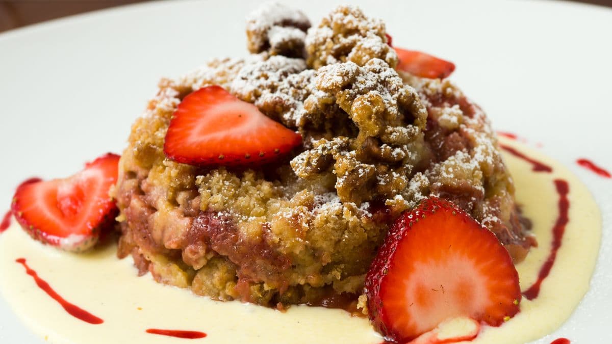 Wild Blueberries, Blackberry, and Raspberry Crumble
