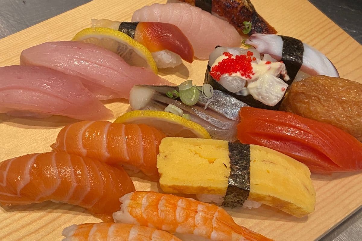 Special Nigiri Combo (15pcs)