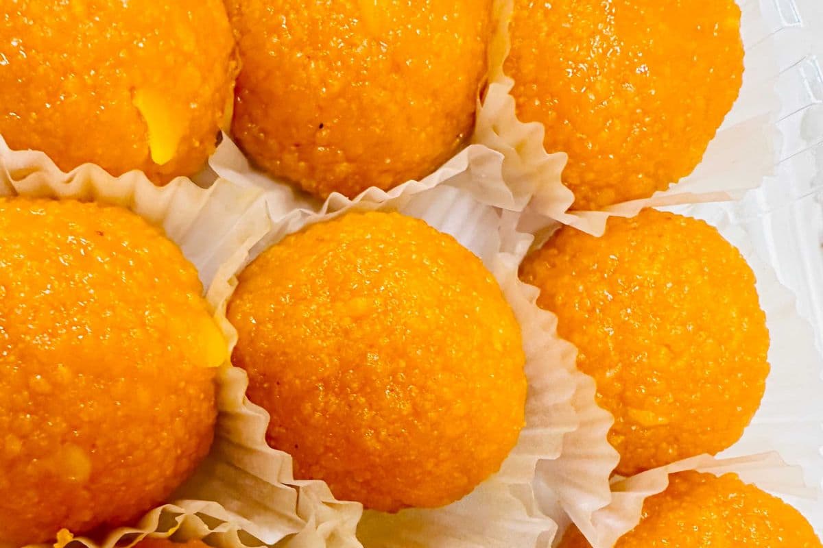 Motichoor Ladoo (1 lb)