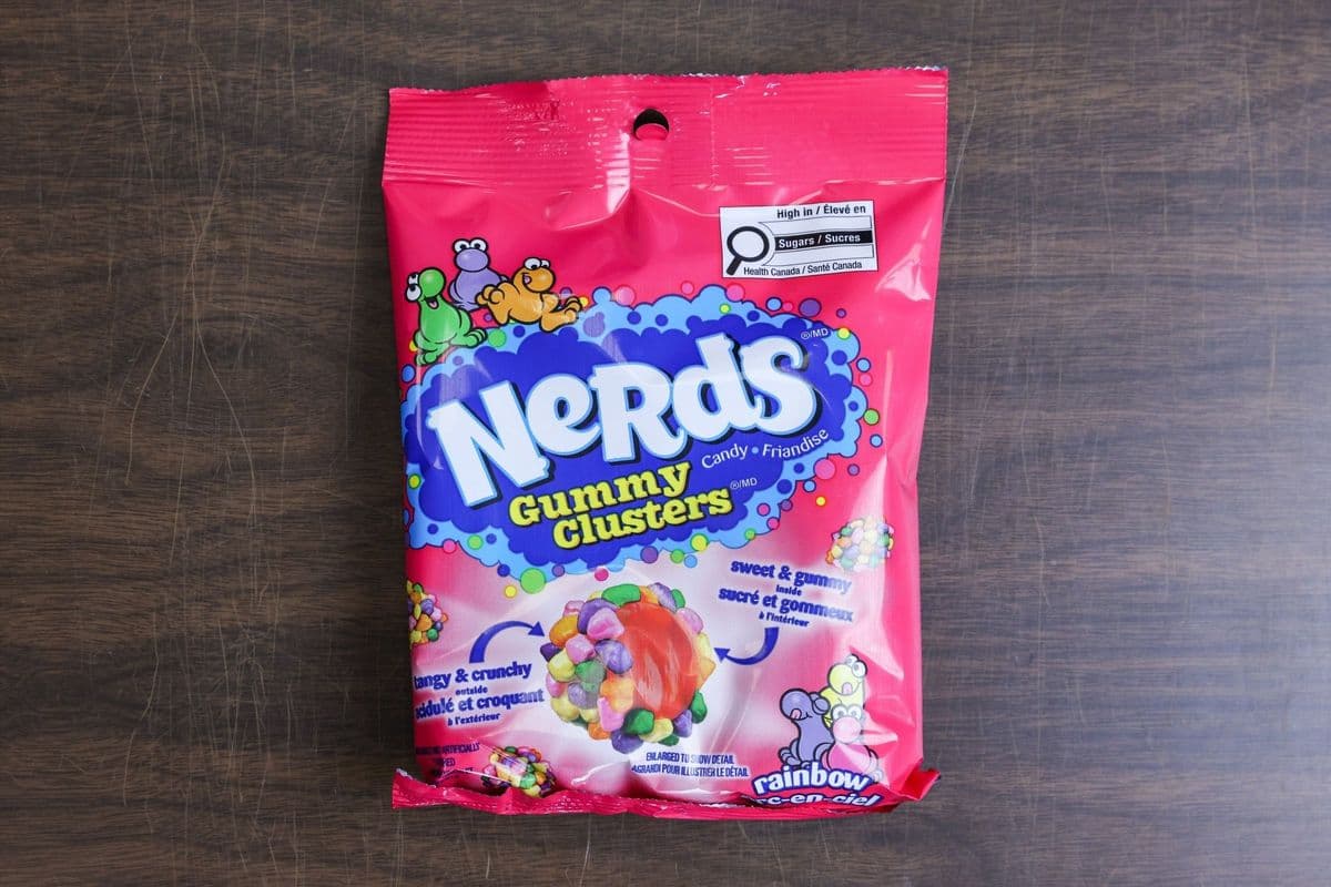 Nerds Gummy Clusters Candy, Rainbow (142 g)