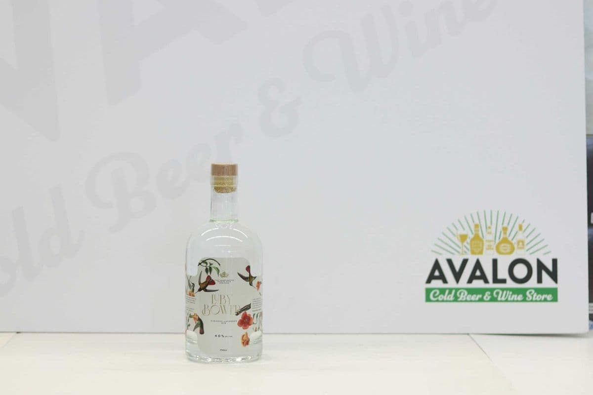 Luby Bower Hibiscus Gin 750ml (1 x 750ml)