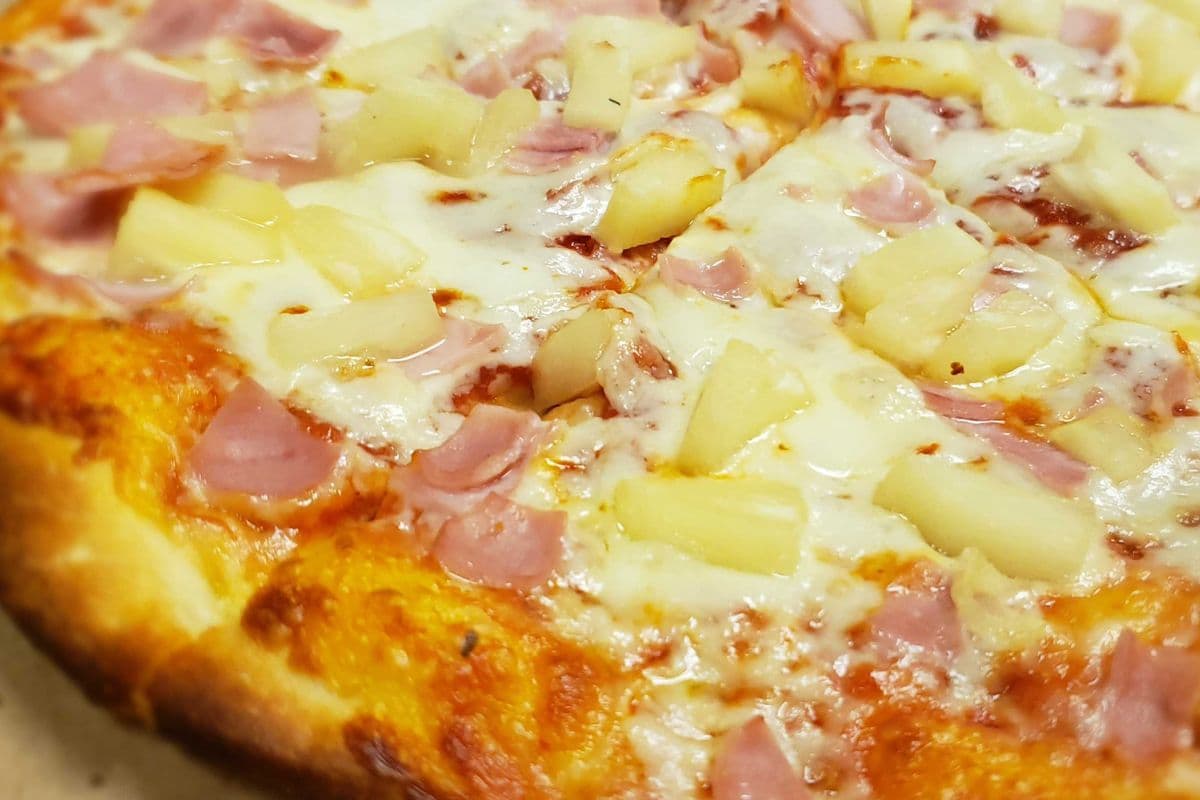 Small Hawaiian Pizza