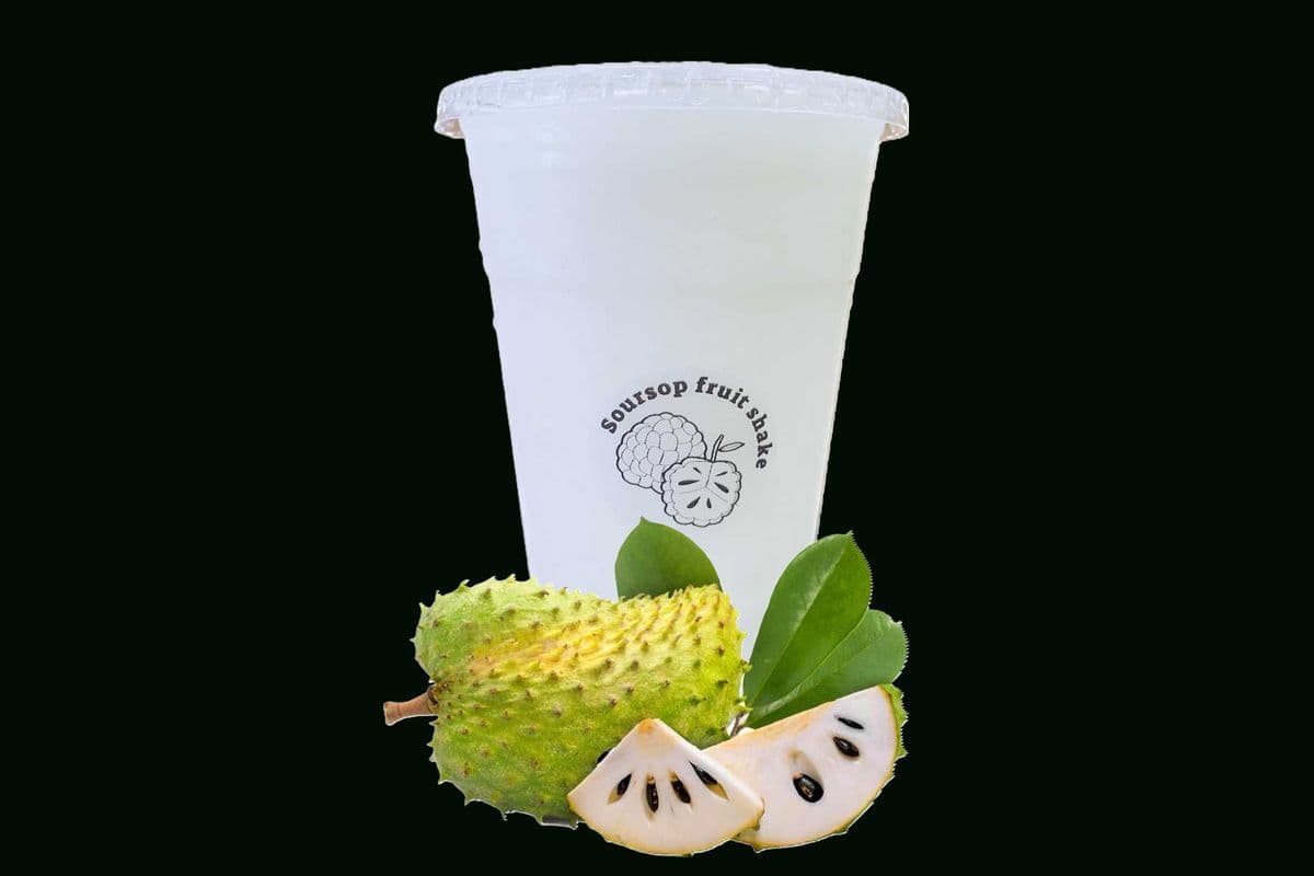 96. Guyabano Shake (24 oz)